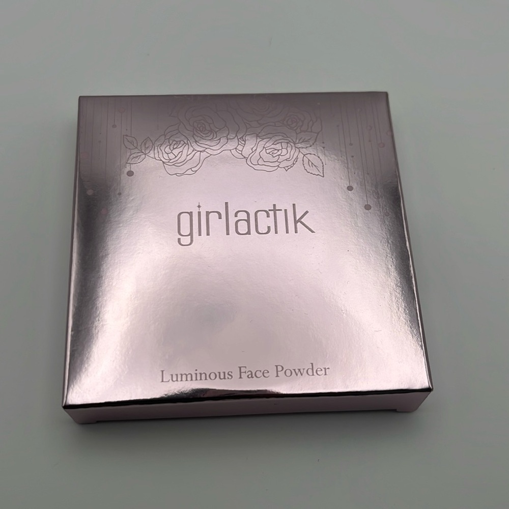 3/$15 Girlactik Luminous Face Powder in shade Light